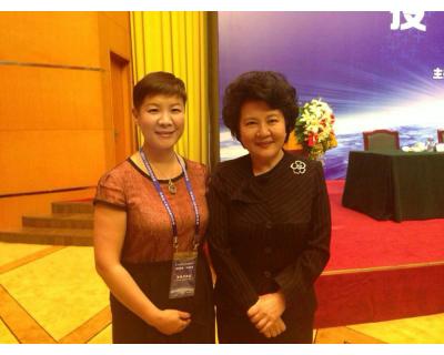 國務(wù)院僑辦主任裘援平關(guān)懷漢諾威